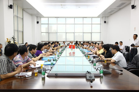 山西省的妇女盆底功能障碍防治项目考察团与我院妇研所各位专家交流